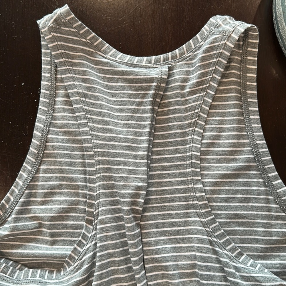 lululemon love tank *tie back